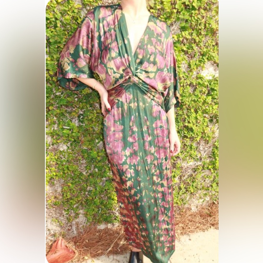 YFB young fabulous broke Niesha Dress in hot spring boa wash size small